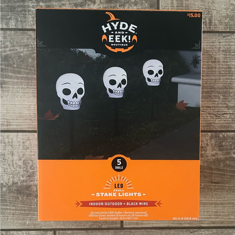 Hyde and Eek! LED Skull Stake Lights Halloween NIB